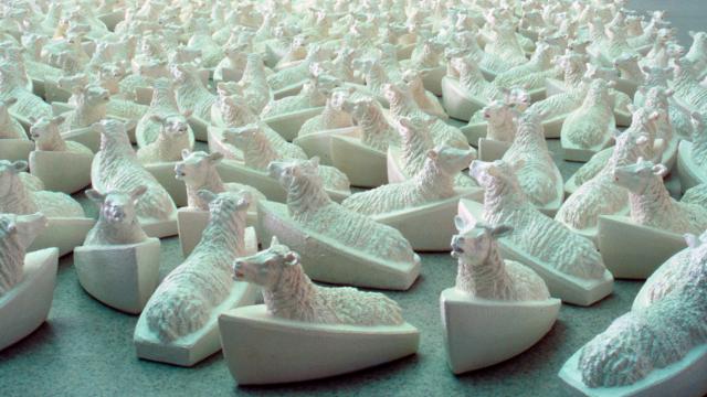 Anne Neil, White Flotilla, 2012, painted cast resin, hundreds of- 200 x 120 x 150 mm, installation size 3000 x 2000 mm