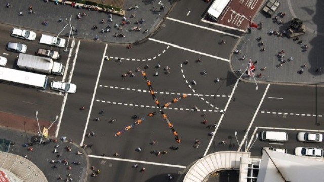 Image: Sylvia Schwenk, X Performance, George Street Sydney, 2007